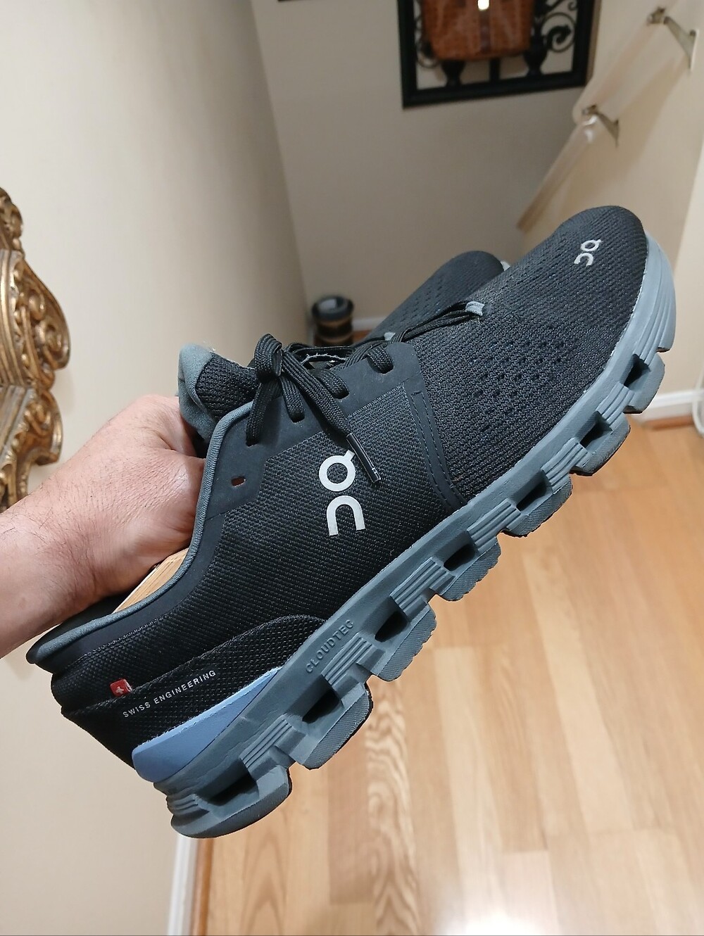 On CloudX 4 Running/Athletic Medical Field Shoes Size 12.5 for Men